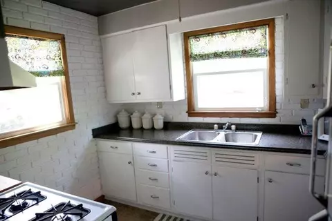 410 W Maple, Eureka, IL 61530 photo 11