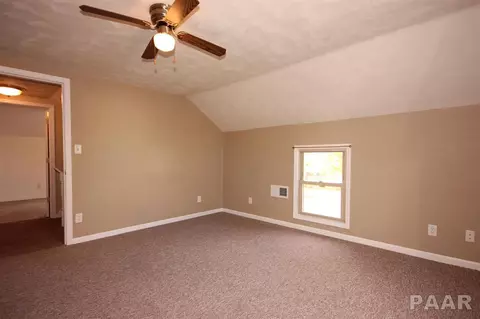 111 W Smith St, Wyoming, IL 61491 photo 17