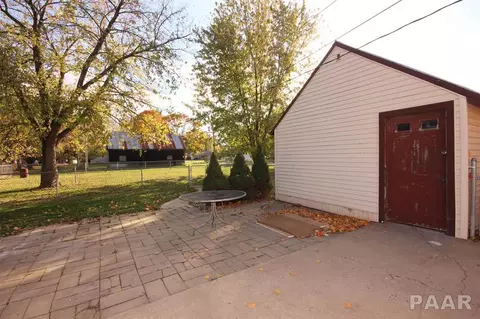 111 W Smith St, Wyoming, IL 61491 photo 32