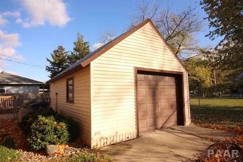 111 W Smith St, Wyoming, IL 61491 photo 36