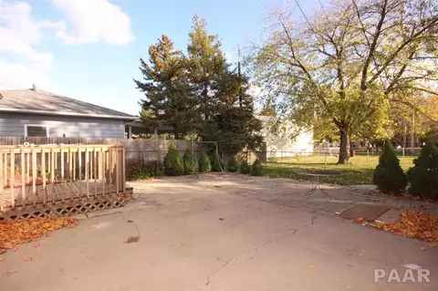 111 W Smith St, Wyoming, IL 61491 photo 29