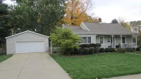 207 Fall St, Washington, IL 61571 photo 1