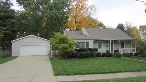 207 Fall St, Washington, IL 61571 photo 32