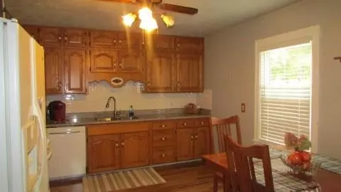 207 Fall St, Washington, IL 61571 photo 18