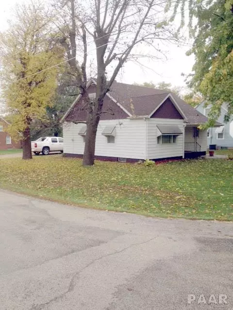 321 W Monroe, Metamora, IL 61548 photo 2