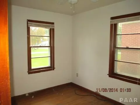 1920 E Chestnut St, Canton, IL 61520 photo 3
