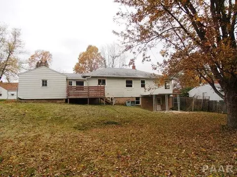 216 Albert St, Washington, IL 61571 photo 4