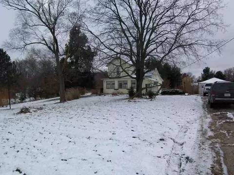 6527 Kickapoo Edwards Rd, Edwards, IL 61528 photo 2