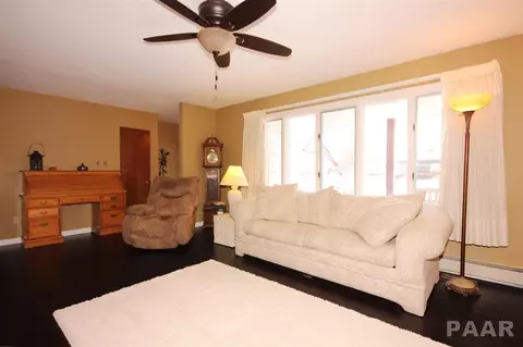 202 S 4th, Dunlap, IL 61525 photo 15