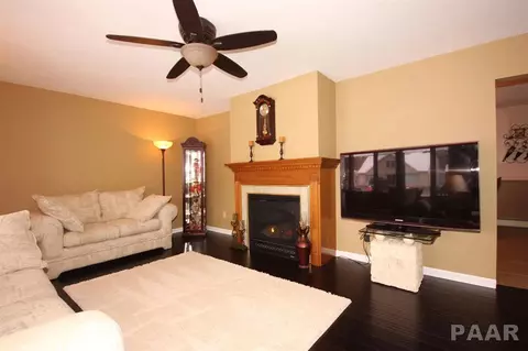 202 S 4th, Dunlap, IL 61525 photo 13
