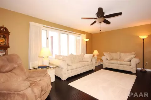 202 S 4th, Dunlap, IL 61525 photo 14