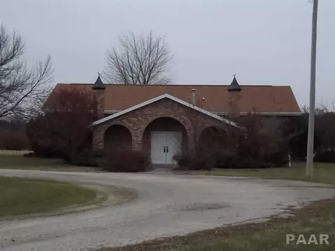 25172 Spring Creek Rd, Washington, IL 61571 photo 1