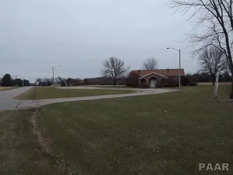 25172 Spring Creek Rd, Washington, IL 61571 photo 8