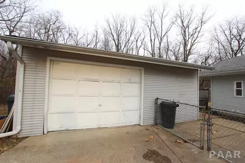 105 Kickapoo, Marquette Heights, IL 61554 photo 24
