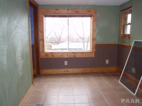 12440 Sunset Dr, Manito, IL 61546 photo 2