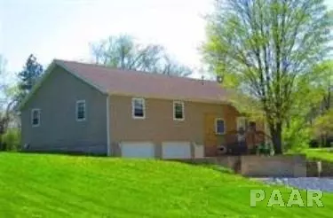 306 E 2nd St, Delavan, IL 61734 photo 1