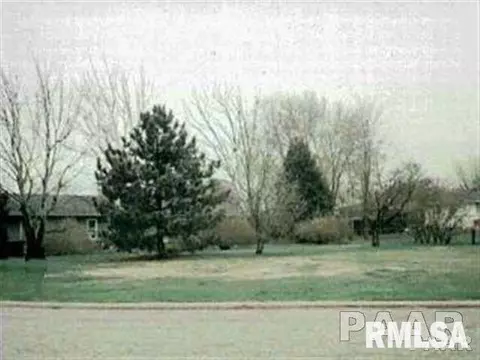 0 Sara Ln, Pekin, IL 61554