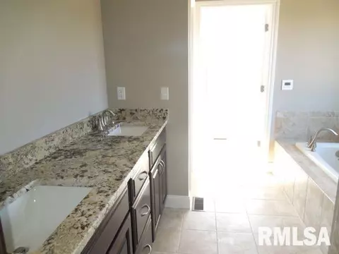 3417 W Boulder Point Ct, Dunlap, IL 61525 photo 17