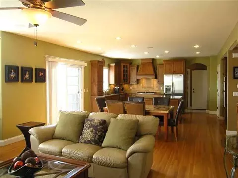 6408 W Hazel Nut Dr, Edwards, IL 61528 photo 12