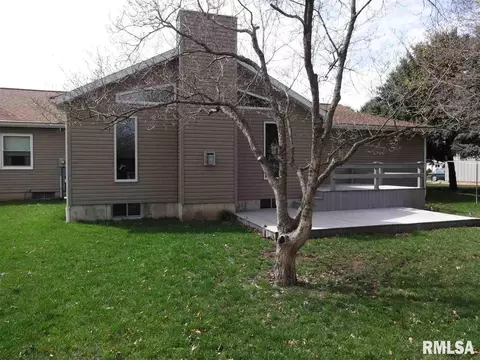 205 Conrad St, Henry, IL 61537 photo 8