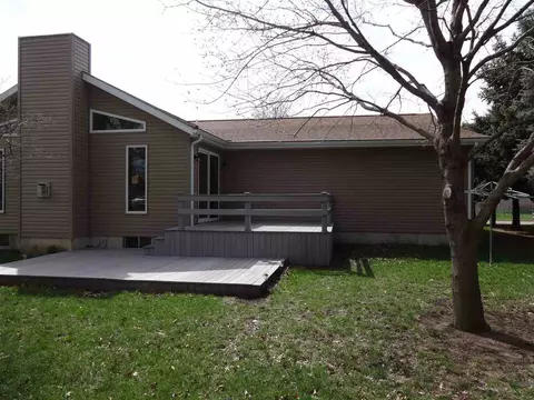 205 Conrad St, Henry, IL 61537 photo 7