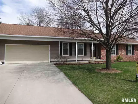 205 Conrad St, Henry, IL 61537 photo 5