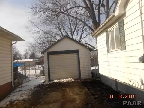 248 N 5th Ave, Canton, IL 61520 photo 8