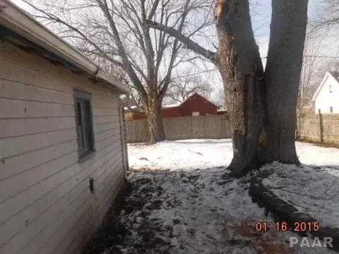 248 N 5th Ave, Canton, IL 61520 photo 7