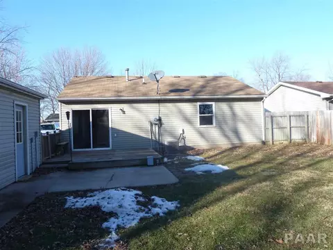 709 E 3rd St, Glasford, IL 61533 photo 10
