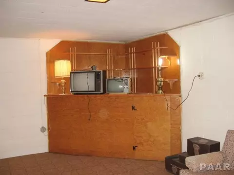 1502 James Rd, Pekin, IL 61554 photo 10