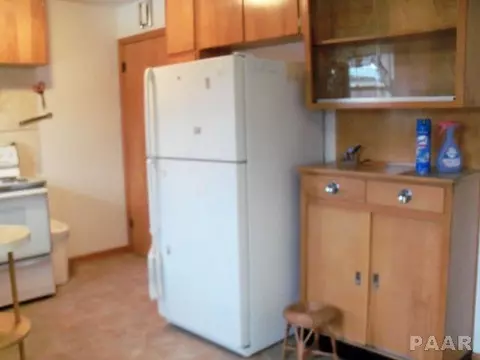 1502 James Rd, Pekin, IL 61554 photo 5