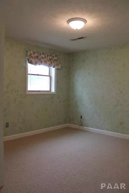 2014 Mitchell Dr, Eureka, IL 61530 photo 21