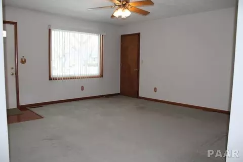 2014 Mitchell Dr, Eureka, IL 61530 photo 3