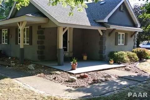 209 E High, Manito, IL 61546 photo 3
