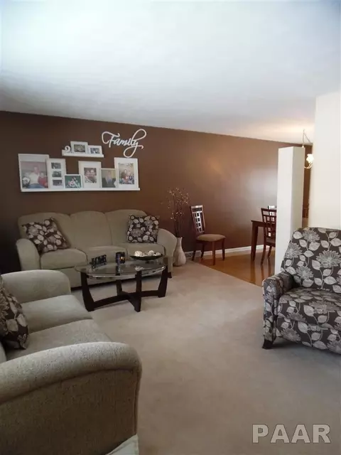 700 Westgate Rd, Washington, IL 61571 photo 10