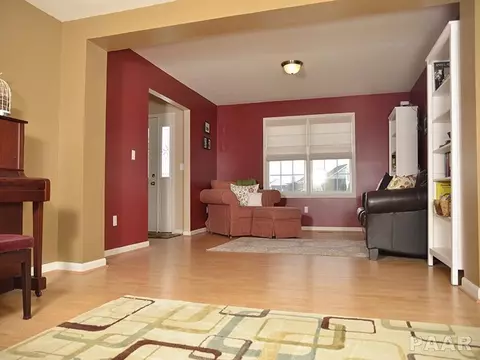 5500 W Barberry Ct, Edwards, IL 61528 photo 4