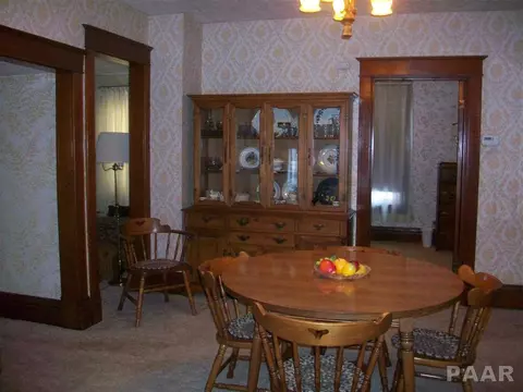630 E Chestnut, Canton, IL 61520 photo 13