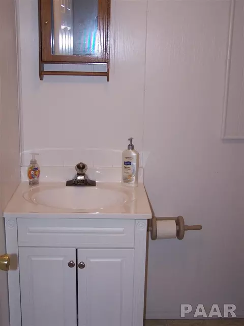 307 Embert, Peoria, IL 61603 photo 27