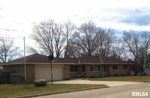104 Edgewood Rd, Eureka, IL 61530 photo 1