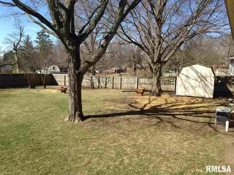 104 Edgewood Rd, Eureka, IL 61530 photo 23