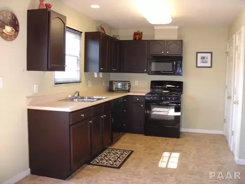 1117 Drayton, Normal, IL 61761 photo 2
