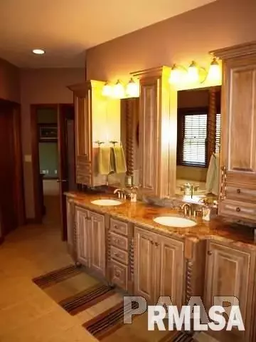 7601 W Grange Hall Rd, Dunlap, IL 61525 photo 12