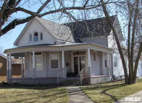 210 E Adams, Morton, IL 61550 photo 1