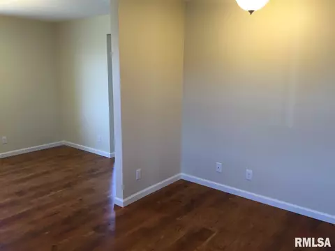 1107 Windsor, Washington, IL 61571 photo 10