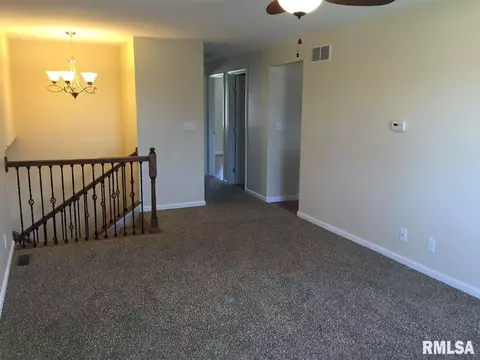 1107 Windsor, Washington, IL 61571 photo 13