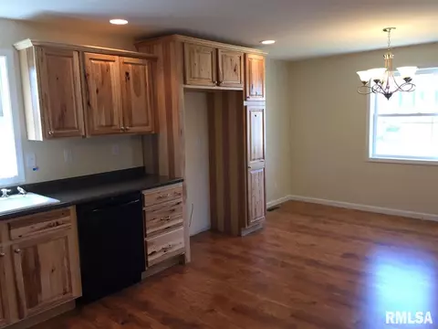 1107 Windsor, Washington, IL 61571 photo 7