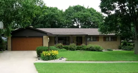 1003 Hampton Rd, Washington, IL 61571 photo 1