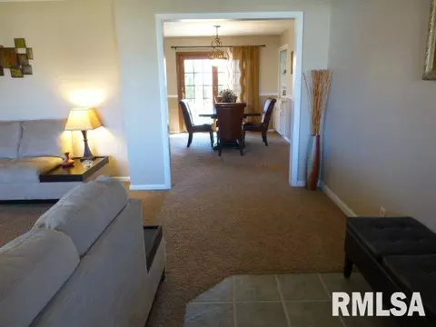 1003 Hampton Rd, Washington, IL 61571 photo 5