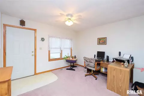 35 N 13th Ave, Canton, IL 61520 photo 5