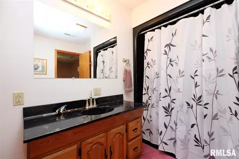 35 N 13th Ave, Canton, IL 61520 photo 21